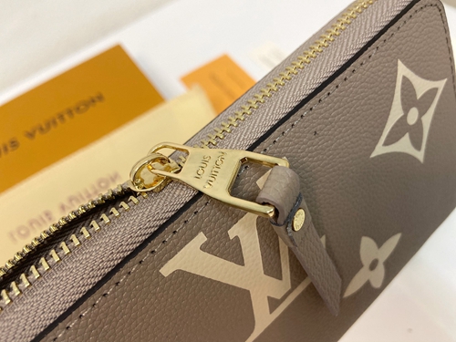 LVコピーウォレット細部ディテール